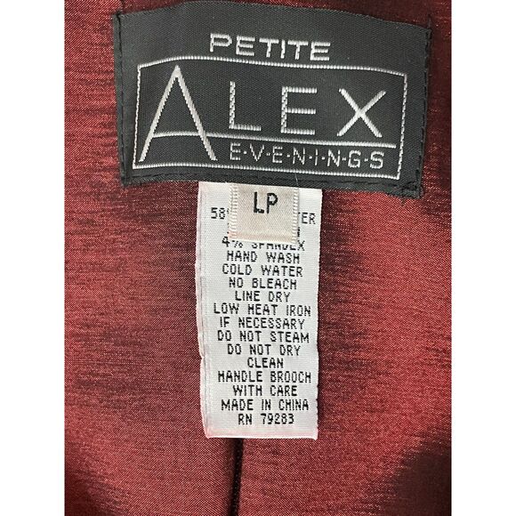 Alex Evenings Women's LP Red Blouse Polyester Top Metallic Taffeta Jewel Brooch - Picture 9 of 9